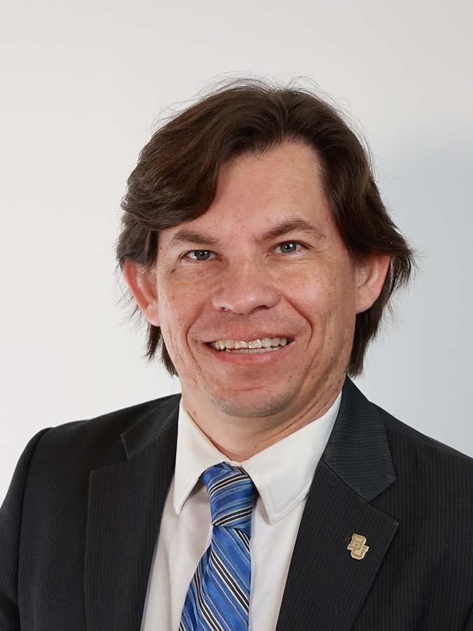 Carlos I. Torres